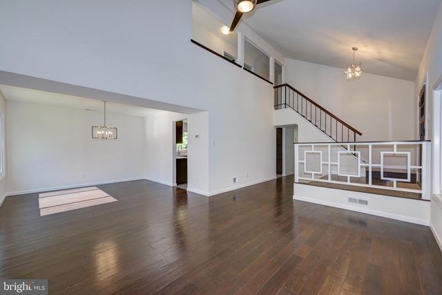 67 CARLTON AVE, Marlton, NJ 08053
