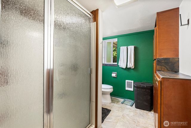 21903 82nd Place W, Edmonds, WA 98026