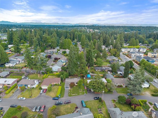 21903 82nd Place W, Edmonds, WA 98026