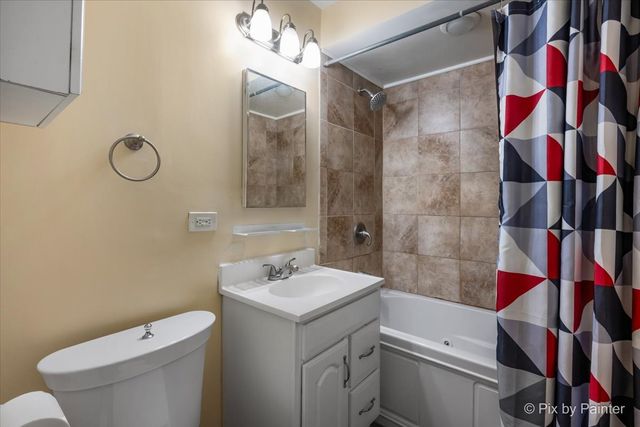 5530 W Lawrence Avenue GN, Chicago, IL 60630