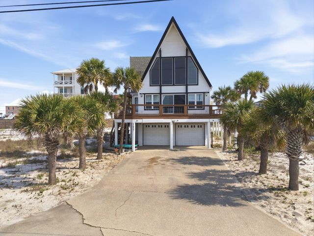 7937 White Sands Boulevard, Navarre, FL 32566