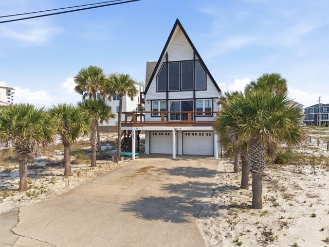 7937 White Sands Boulevard, Navarre, FL 32566