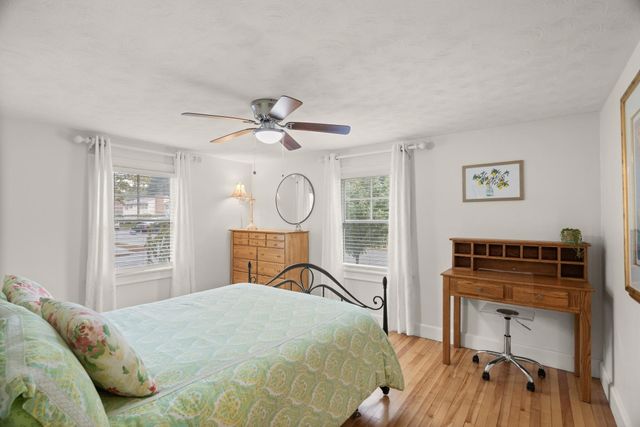 13 Rainbow Cir, Peabody, MA 01960