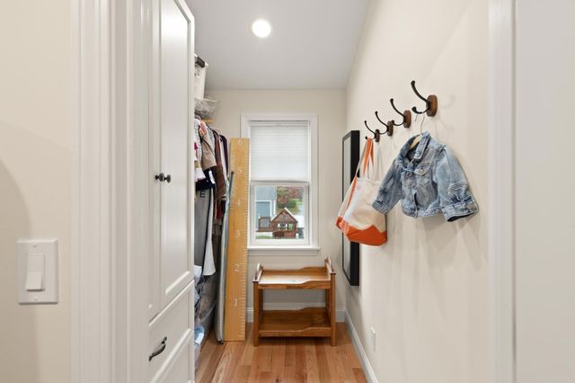 13 Rainbow Cir, Peabody, MA 01960