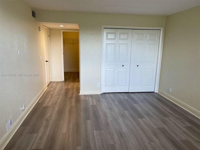 491 Racquet Club Rd 303, Weston, FL 33326