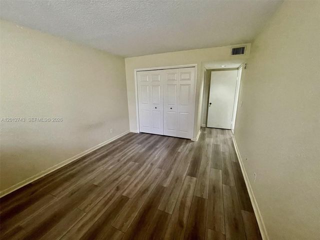 491 Racquet Club Rd 303, Weston, FL 33326