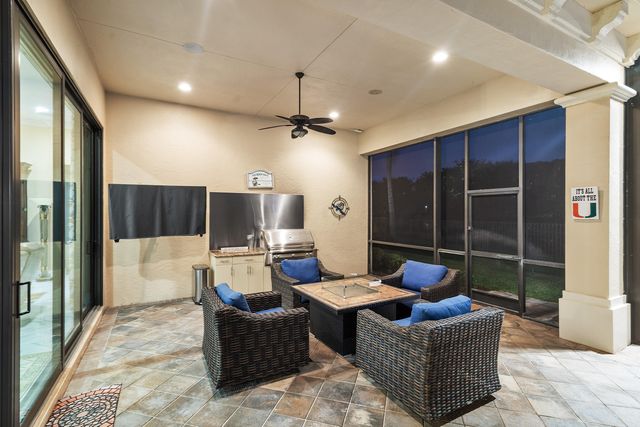 9607 Moritz Way, Delray Beach, FL 33446