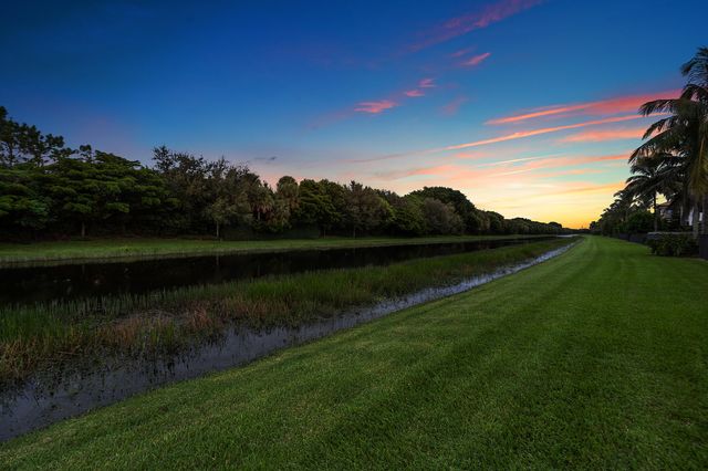 9607 Moritz Way, Delray Beach, FL 33446