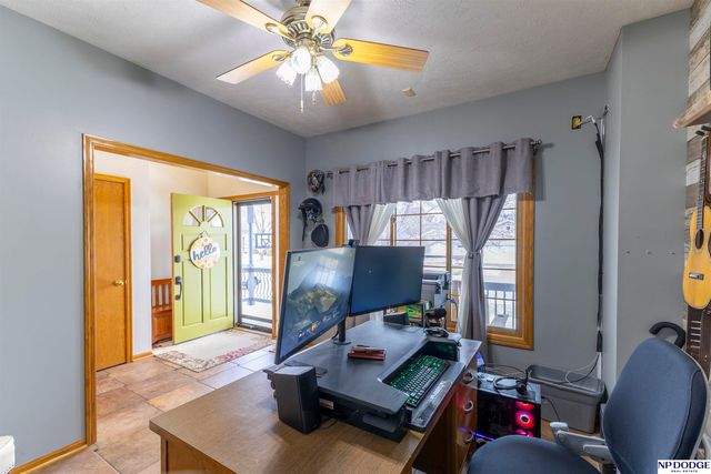 16113 Emiline Street, Omaha, NE 68136