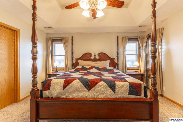 16113 Emiline Street, Omaha, NE 68136