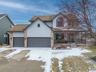 16113 Emiline Street, Omaha, NE 68136