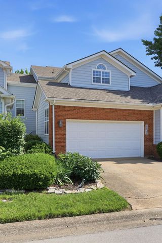 1102 Griffin Gate Drive, Lexington, KY 40511