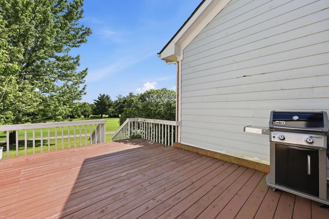 1102 Griffin Gate Drive, Lexington, KY 40511