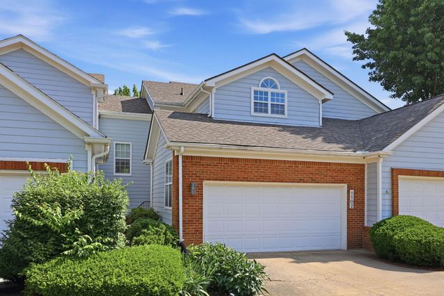 1102 Griffin Gate Drive, Lexington, KY 40511