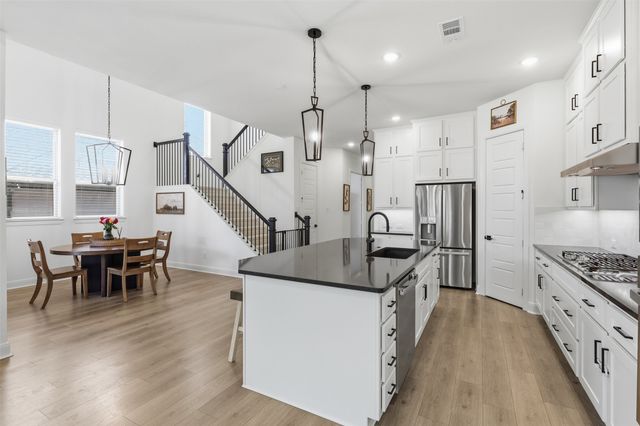 15413 Short Ridge Drive, Fort Worth, TX 76008