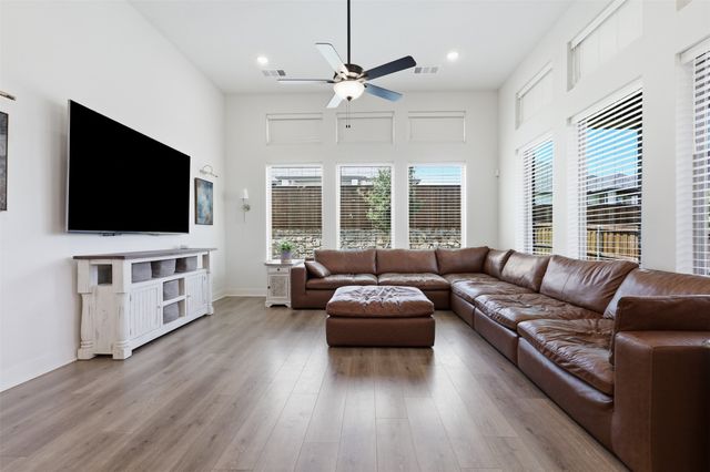 15413 Short Ridge Drive, Fort Worth, TX 76008