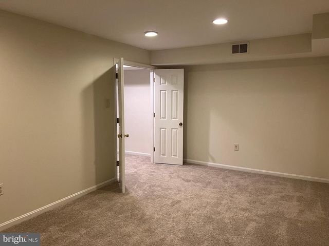 10101 ALSACE CT, Great Falls, VA 22066