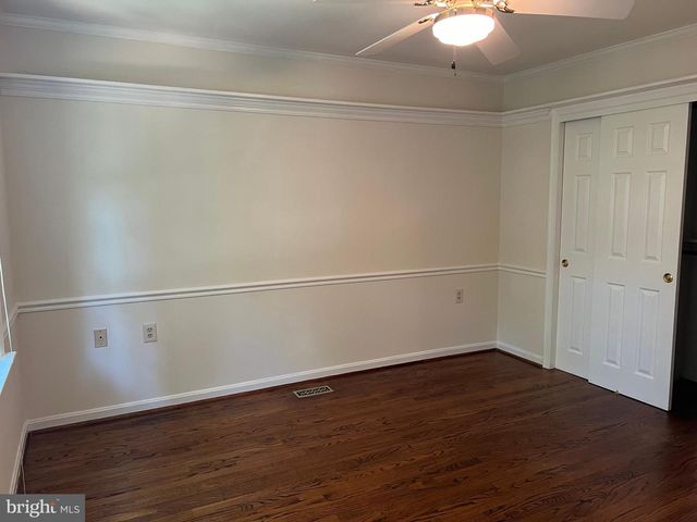 10101 ALSACE CT, Great Falls, VA 22066