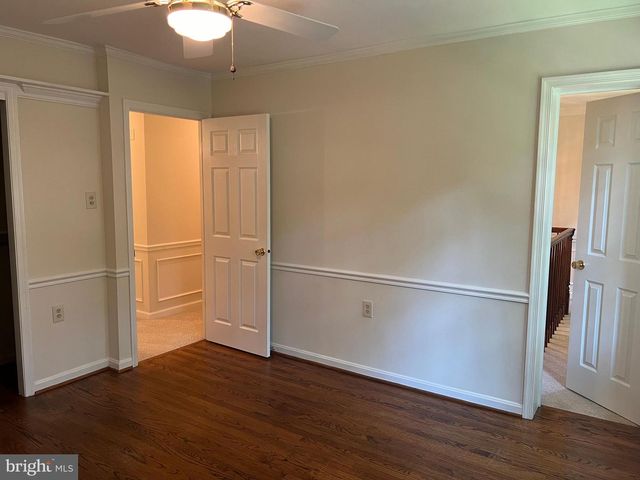 10101 ALSACE CT, Great Falls, VA 22066