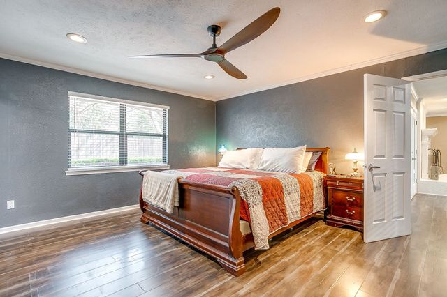 406 Country Club Drive, Joshua, TX 76058