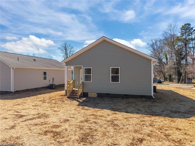 109 E Earnhardt Street, Salisbury, NC 28144