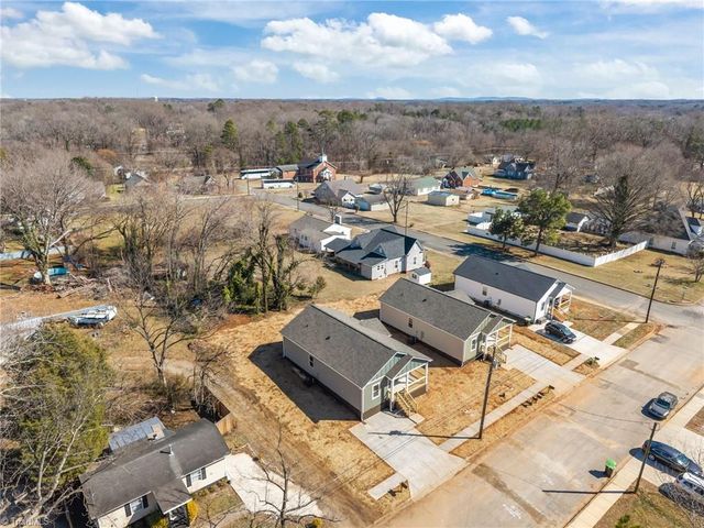 109 E Earnhardt Street, Salisbury, NC 28144