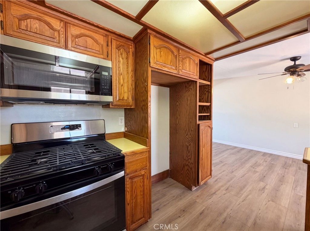 Image 13 of property listing at 13325 Lamel, Edwards, CA 93523