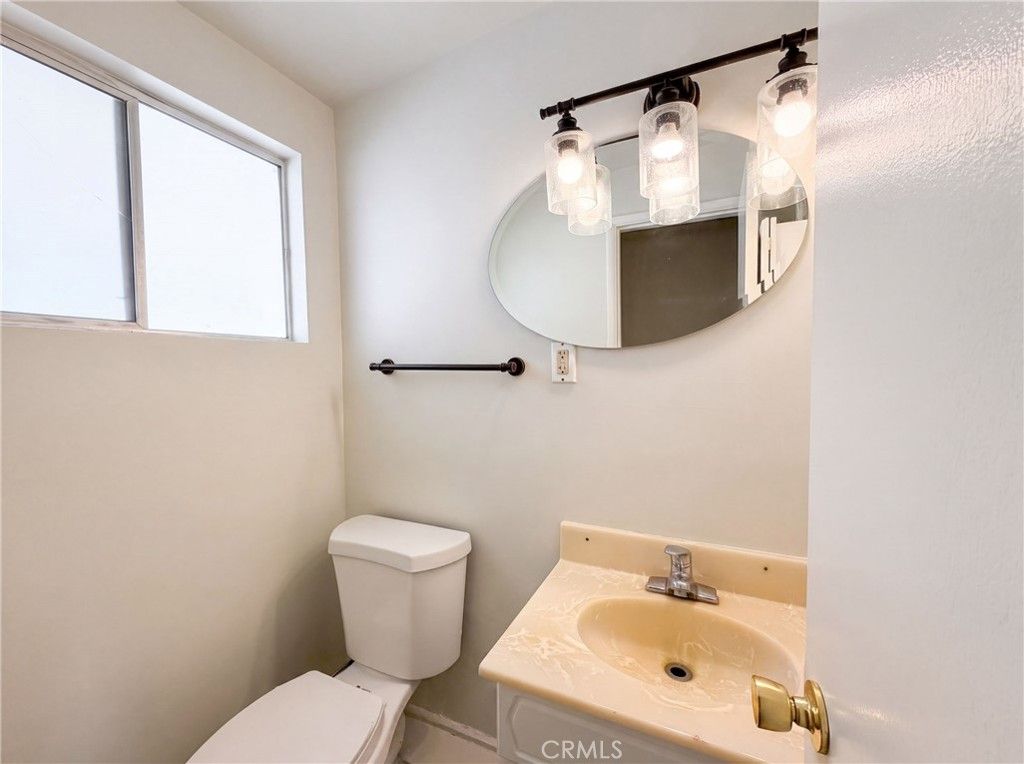 Image 9 of property listing at 13325 Lamel, Edwards, CA 93523