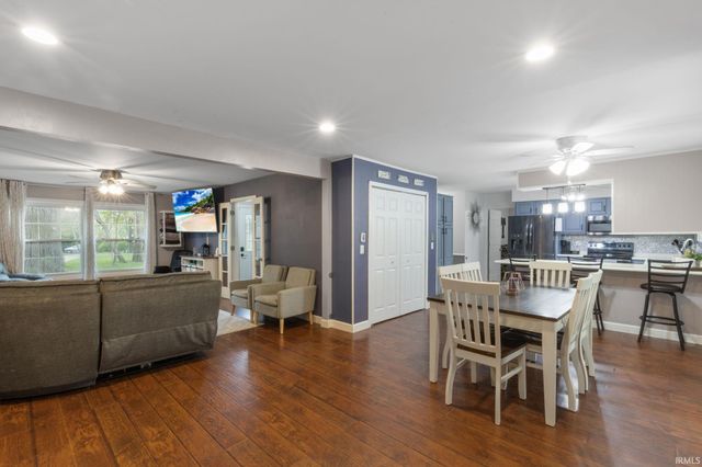 17271 Darden Road, South Bend, IN 46635