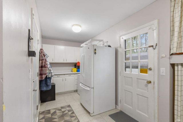 17271 Darden Road, South Bend, IN 46635