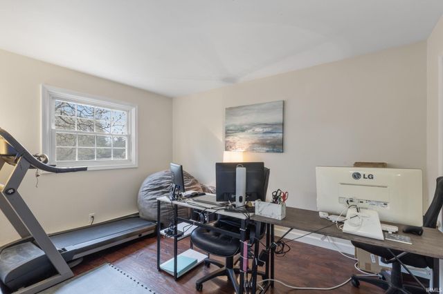 17271 Darden Road, South Bend, IN 46635