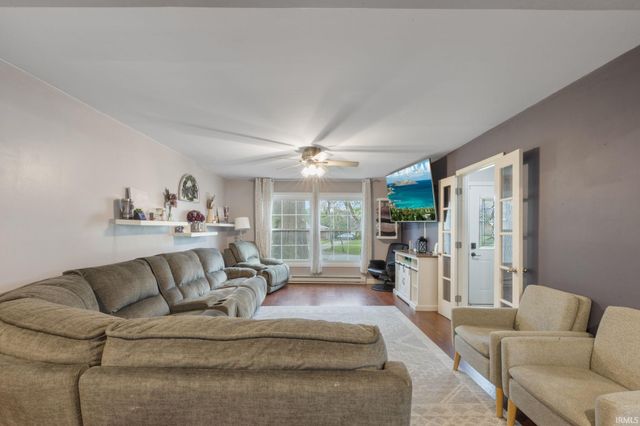 17271 Darden Road, South Bend, IN 46635