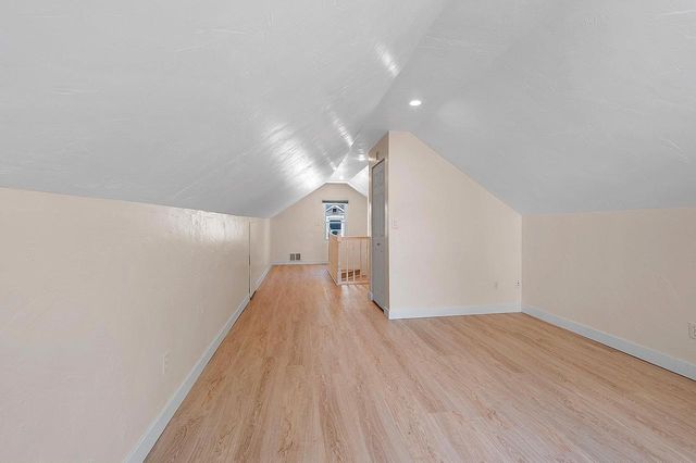 250 TAFT STREET, Green Bay, WI 54301
