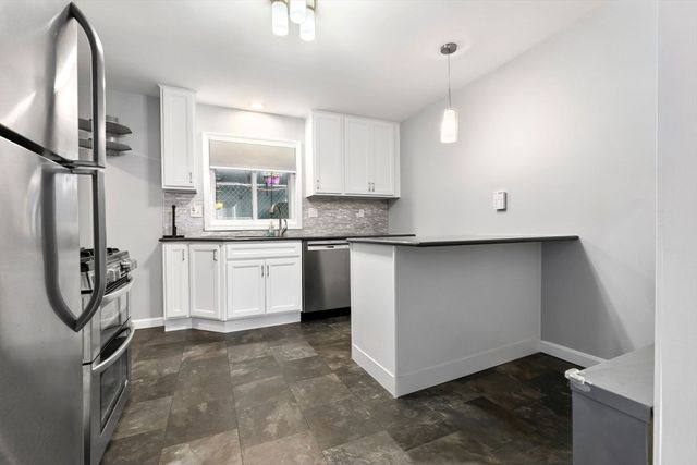 100 Leyden St, Boston, MA 02128