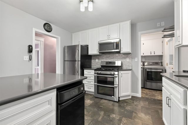 100 Leyden St, Boston, MA 02128