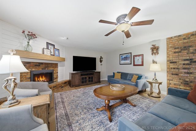 11467 S 98th East Avenue, Bixby, OK 74008