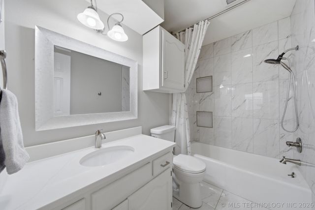 11467 S 98th East Avenue, Bixby, OK 74008