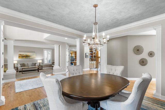 18434 Bearpath Trail, Eden Prairie, MN 55347