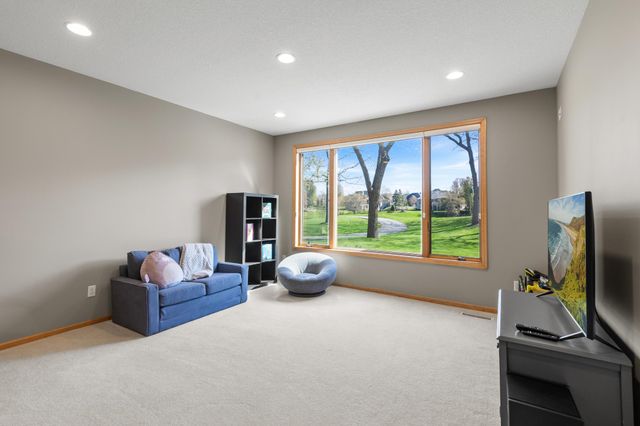 18434 Bearpath Trail, Eden Prairie, MN 55347