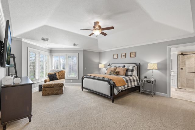 18434 Bearpath Trail, Eden Prairie, MN 55347