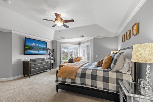 18434 Bearpath Trail, Eden Prairie, MN 55347