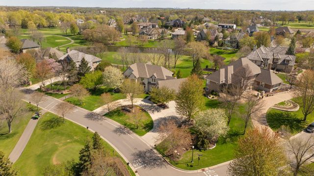 18434 Bearpath Trail, Eden Prairie, MN 55347