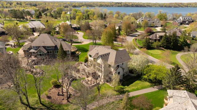 18434 Bearpath Trail, Eden Prairie, MN 55347