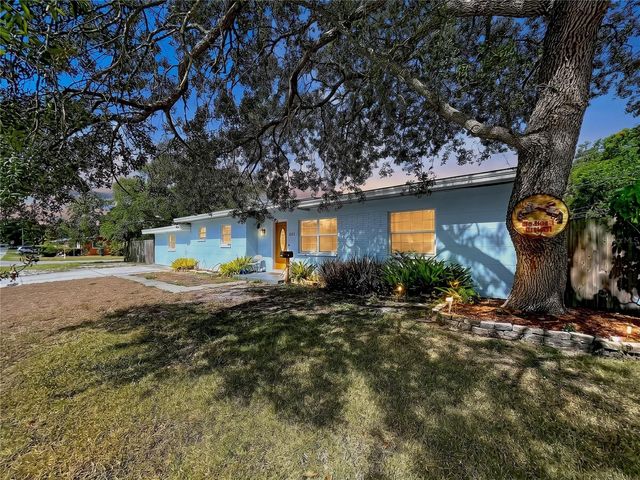 801 51ST AVENUE S, St Petersburg, FL 33705