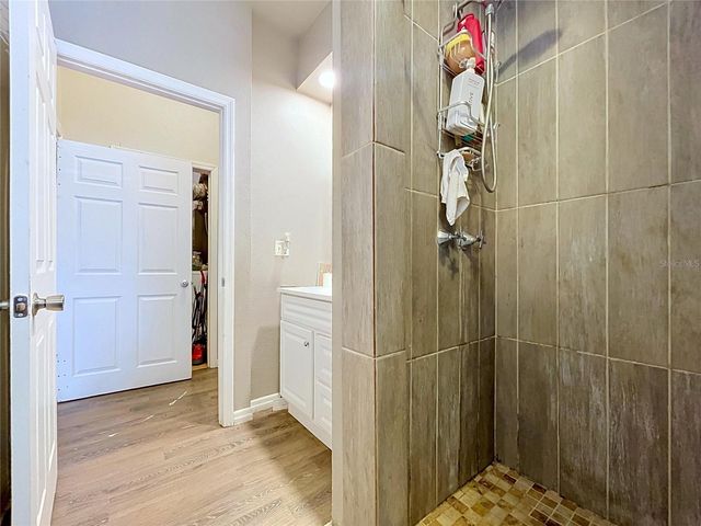 801 51ST AVENUE S, St Petersburg, FL 33705
