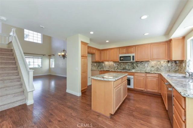 48 Deerborn Drive, Aliso Viejo, CA 92656