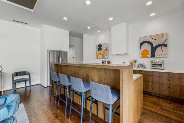 1961 S Palm Canyon Drive, Palm Springs, CA 92264