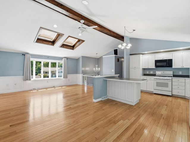20 Franklin St, Billerica, MA 01862
