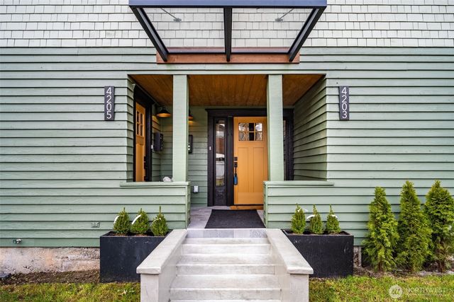 4203 5th Avenue NW, Seattle, WA 98107
