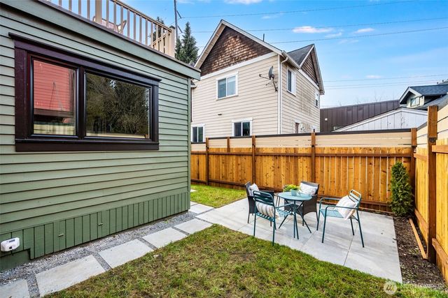 4203 5th Avenue NW, Seattle, WA 98107